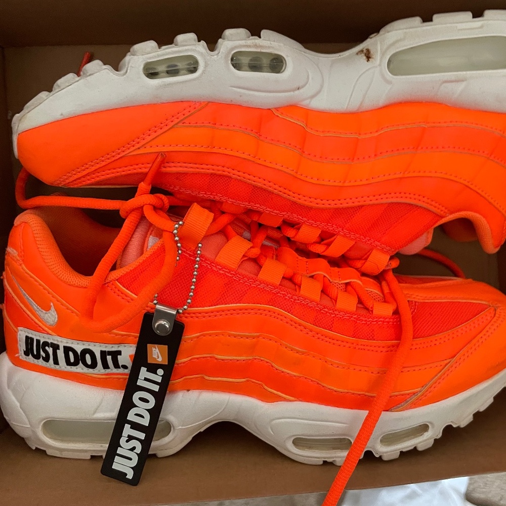 Womes nikes air max